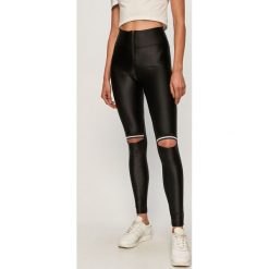 LaBellaMafia - Legginsy. Czarne spodnie damskie LABELLAMAFIA, s, z aplikacjami, z elastanu. Za 199,90 zł.