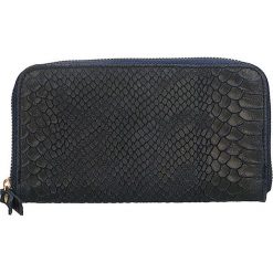 Skórzany portfel w kolorze granatowym - 20 x 11 x 3 cm. Niebieskie portfele damskie ORE10, ze skóry. W wyprzedaży za 109,95 zł.