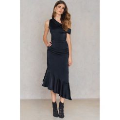 Sukienki: Lavish Alice Asymetryczna Sukienka – Black