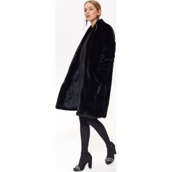 Płaszcz ze sztucznego futra. Czarne płaszcze damskie Top Secret, na lato, bez wzorów, eleganckie. Za 249,99 zł.