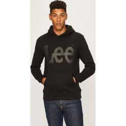 Lee - Bluza. Czarne bluzy męskie Lee, m, z nadrukiem, z bawełny, z kapturem, bez rękawów, z kapturem. W wyprzedaży za 219,90 zł.