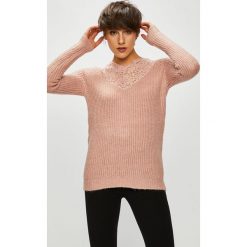 Vero Moda - Sweter Merla. Szare swetry klasyczne damskie Vero Moda, m, z dzianiny, z okrągłym kołnierzem. W wyprzedaży za 139,90 zł.