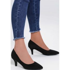 Czarne Czółenka Acrimonious. Czarne czółenka damskie Inny, z aplikacjami, bez obcasa, na obcasie. Za 54,99 zł.
