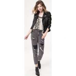 Szare Jeansy Type Of Thing. Szare jeansy damskie Born2be, z aplikacjami, z jeansu. Za 59,99 zł.