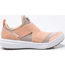 Vans - Buty UltraRange Gore. Szare buty sportowe damskie marki Vans, z gumy, wspinaczkowe. W wyprzedaży za 269,90 zł.