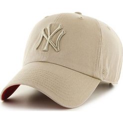 47brand - Czapka New York Yankees. Szare czapki z daszkiem męskie marki 47brand, z bawełny. Za 99,90 zł.