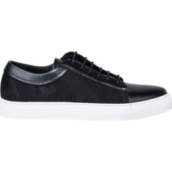 Sneakersy BUCN000058. Czarne sneakersy męskie marki Giacomo Conti, bez zapięcia. Za 299,00 zł.