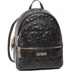 Guess plecak damski HWQG69. Plecaki damskie Guess, z aplikacjami, ze skóry. Za 589,00 zł.