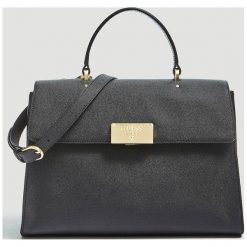 Guess Czarna Torebka. Czarne torebki klasyczne damskie marki Guess, z aplikacjami, ze skóry, eleganckie, bez dodatków. Za 939,00 zł.