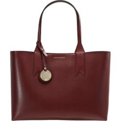 Emporio Armani SHOPPING BAG BIG Torebka bordeaux/pietra. Czerwone torebki klasyczne damskie Emporio Armani. Za 669,00 zł.