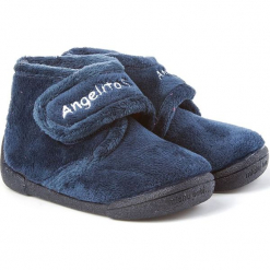 Kapcie w kolorze granatowym. Niebieskie kapcie dziewczęce Angelitos. W wyprzedaży za 87,95 zł.