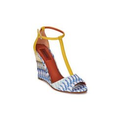 Sandały Missoni XM003. Sandały damskie Missoni, bez wzorów, bez obcasa, bez zapięcia. W wyprzedaży za 1991,20 zł.