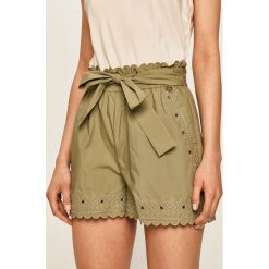 Twinset - Szorty. Białe szorty damskie Twinset, s, w paski, z elastanu, casualowe, z podwyższonym stanem. Za 769,90 zł.