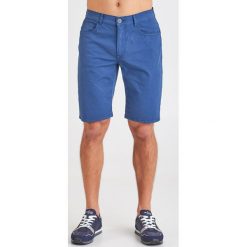 BERMUDY trusardi jeans. Spodenki i szorty męskie Trussardi Jeans, m, bez wzorów, z jeansu. W wyprzedaży za 300,30 zł.