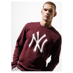 New Era Bluza Mlb Apparel Nyy Cardinal New York Yankees Sca , bordowy, rozmiar XL. Czerwone bluzy męskie New Era, xl, z aplikacjami, z bawełny, bez kołnierzyka, bez rękawów, bez kaptura. W wyprzedaży za 229,99 zł.