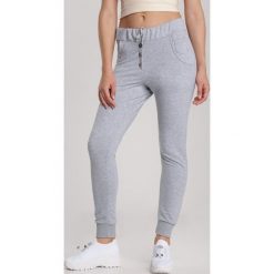 Szare Spodnie Undinore. Szare spodnie damskie Renee, s, z dresówki. Za 79,99 zł.