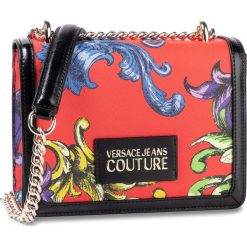 Torebka VERSACE JEANS COUTURE - E1VUBBU4 Diaspro 71283 518. Czerwone torebki klasyczne damskie Versace Jeans Couture, bez wzorów, z jeansu, wizytowe, na ramię, bez dodatków. Za 649,00 zł.