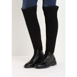 Czarne Zamszowe Kozaki Mark My Words. Czarne buty zimowe damskie Born2be, z materiału, na obcasie. Za 139,99 zł.