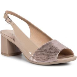 Sandały CAPRICE - 9-28308-24 Beige Rept.Com 435. Brązowe klapki damskie Caprice, bez wzorów, ze skóry, bez obcasa, na obcasie. Za 279,00 zł.