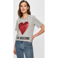Love Moschino - T-shirt. Bluzki damskie Love Moschino. W wyprzedaży za 269,90 zł.