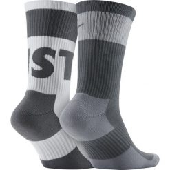Skarpety Nike NSW HBR Crew 2PPK (SX5770-938). Skarpetki męskie Nike. Za 21,99 zł.