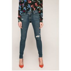 Levi's - Jeansy 710. Brązowe rurki damskie marki Levi's®, z obniżonym stanem. Za 369,90 zł.