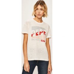Pepe Jeans - T-shirt Cameo. Niebieskie bluzki damskie Pepe Jeans, s, z nadrukiem, z bawełny, z okrągłym kołnierzem. W wyprzedaży za 129,90 zł.