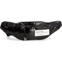 Saszetka nerka CALVIN KLEIN - Bind Urban Crossbody K60K605428 001. Czarne torby męskie skórzane Calvin Klein, bez wzorów, ze skóry ekologicznej, młodzieżowe. W wyprzedaży za 249,00 zł.