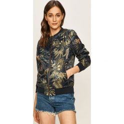 Jack Wolfskin - Kurtka. Niebieskie kurtki damskie Jack Wolfskin, s, bez wzorów, z poliesteru, krótkie. Za 579,90 zł.