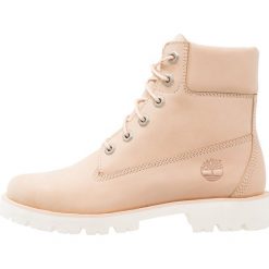 Timberland HERITAGE LITE BOOT Botki sznurowane apple blossom. Brązowe botki damskie skórzane marki Timberland, na sznurówki. Za 759,00 zł.