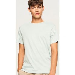 T-shirt z mikroprintem - Turkusowy. Niebieskie t-shirty męskie Reserved, s, bez wzorów, bez kołnierzyka. Za 39,99 zł.