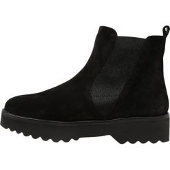Homers KING Botki black. Czarne botki damskie marki Homers, ze skóry, klasyczne, bez obcasa, bez zapięcia. Za 1089,00 zł.