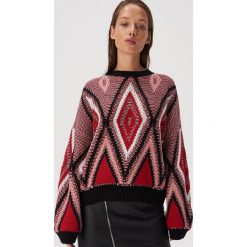 Sweter z geometrycznym wzorem - Wielobarwny. Swetry damskie Sinsay, s, bez wzorów, bez rękawów, bez kaptura. W wyprzedaży za 29,99 zł.