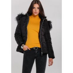 Czarna Kurtka Wollert. Czarne kurtki damskie other, na zimę, xl, bez wzorów, bez kaptura. Za 139,99 zł.