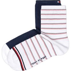 Tommy Hilfiger 2-pack Skarpetki Niebieski Biały. Niebieskie skarpetki damskie TOMMY HILFIGER, w paski, z elastanu. Za 52,95 zł.