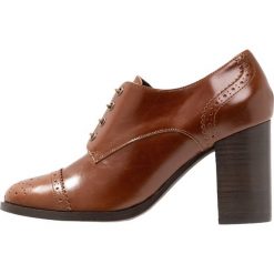 Jonak AUTRUI Ankle boot nut jamaica. Brązowe botki damskie skórzane marki Jonak. Za 399,00 zł.