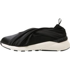 Trampki damskie slip on: Casadei STRETCH Tenisówki i Trampki nero
