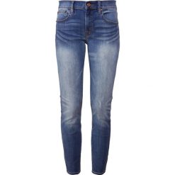 J.CREW TOOTHPICK Jeansy Slim Fit faded medium wash. Niebieskie jeansy damskie marki J.CREW, bez wzorów, z elastanu. Za 599,00 zł.