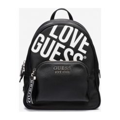 Guess Haidee Plecak Czarny. Czarne plecaki damskie Guess, z aplikacjami, z materiału. Za 592,95 zł.