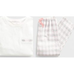 Mango Kids - Piżama dziecięca Teresa 110-164 cm. Białe piżamy dziewczęce Mango Kids, bez wzorów, z bawełny, z długim rękawem. Za 79,90 zł.
