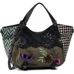Torebka DESIGUAL - 20SAXAA4 2000. Zielone torebki klasyczne damskie Desigual, bez wzorów, z tworzywa sztucznego, klasyczne, duże, bez dodatków. Za 449,00 zł.