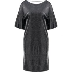 Sukienki hiszpanki: Warehouse FRILL Sukienka koktajlowa silver