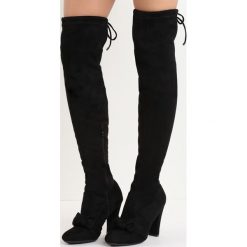 Czarne Kozaki Be Like Minnie. Czarne buty zimowe damskie Born2be, z okrągłym noskiem, na wysokim obcasie, na słupku. Za 99,99 zł.