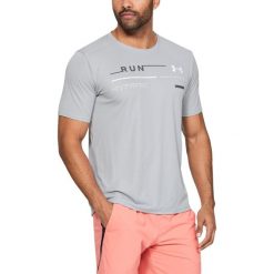 Under Armour Run Koszulka Szary. Szare podkoszulki męskie Under Armour, s, z nadrukiem, z poliesteru, z krótkim rękawem. Za 137,95 zł.