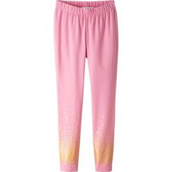 Legginsy bonprix dymna orchidea. Różowe spodnie dziewczęce bonprix, z nadrukiem. Za 34,99 zł.