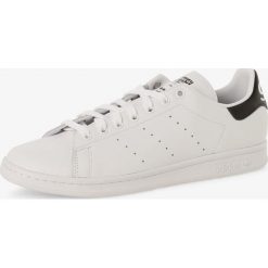 Adidas Originals - Męskie tenisówki ze skóry – Stan Smith, biały. Białe trampki męskie adidas Originals, z haftami, ze skóry, bez zapięcia. Za 449,95 zł.