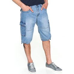 Szorty męskie z lekkiego denimu. Niebieskie spodenki i szorty męskie Top Secret, na lato, m, bez wzorów, z denimu, krótkie. W wyprzedaży za 59,99 zł.