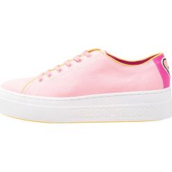 Trampki damskie slip on: Mellow Yellow DABUBLE Tenisówki i Trampki pink