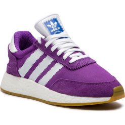 Buty adidas - I-5923 W CG6021 Actpur/Ftwwht/Gum3. Fioletowe buty sportowe damskie Adidas, bez wzorów, ze skóry, bez obcasa, na płaskiej podeszwie, bez zapięcia. W wyprzedaży za 379,00 zł.