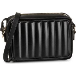 Torebka MONNARI - BAG8610-020 Black. Czarne listonoszki damskie Monnari, bez wzorów, ze skóry ekologicznej, na ramię, bez dodatków. W wyprzedaży za 129,00 zł.